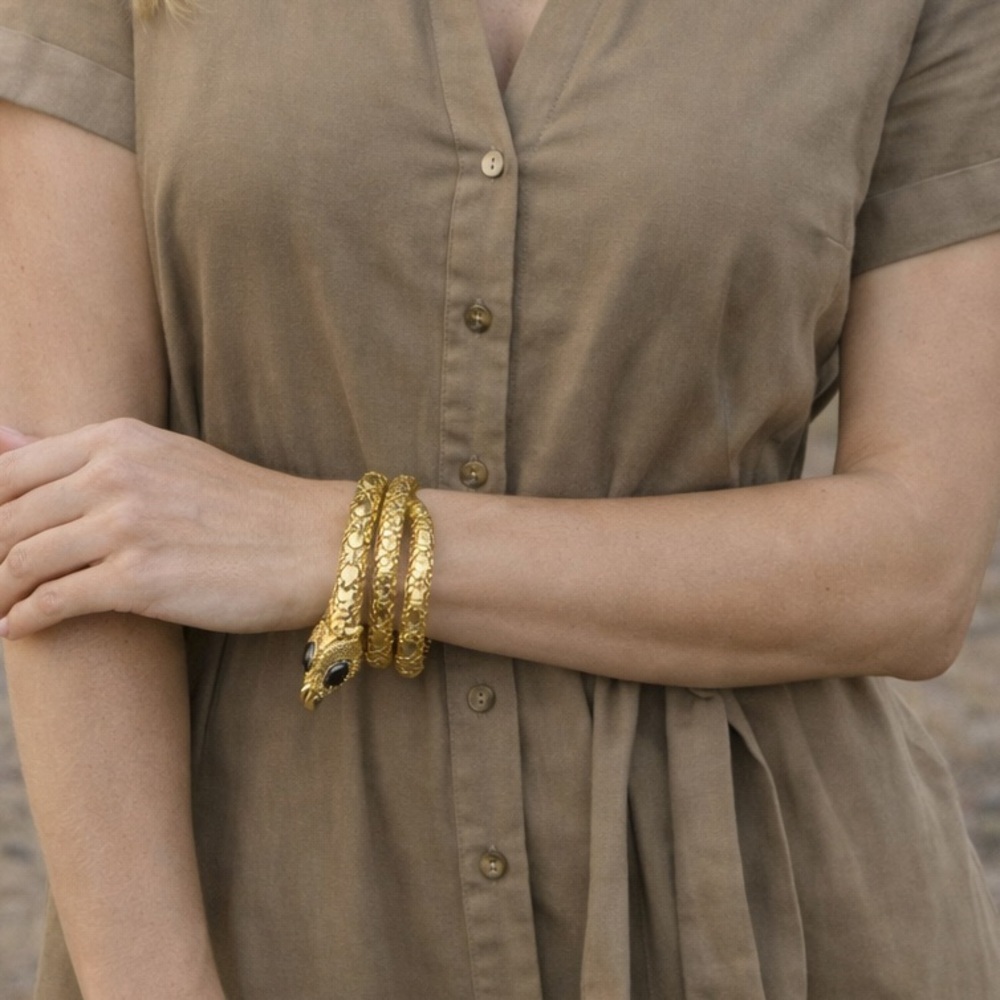 Elegant Gold Snake Bracelet